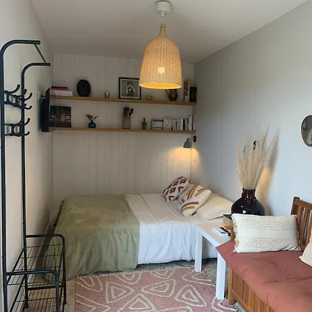 Cosy En Conteneur-maritime