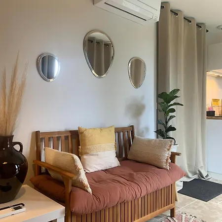 Cosy En Conteneur-maritime Casa vacanze Tabre