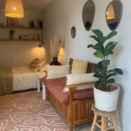 Cosy En Conteneur-maritime