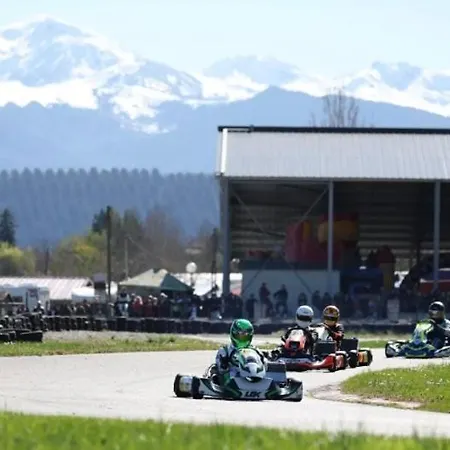 Cosy En Conteneur-maritime Casa vacanze *